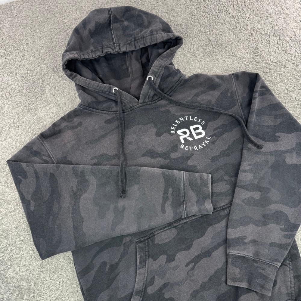 Relentless Betrayal Mens Black Camo Never Die‎ Easy Skull Graphic Hoodie Small